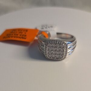 Men's Silver Ring with Moissanite
